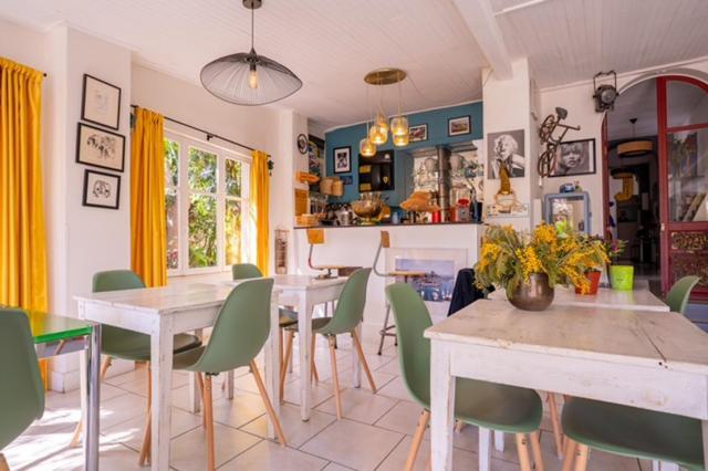 Hotel Le Castellamar แซ็งต์-แมกซีม ภายนอก รูปภาพ